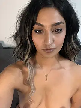 Mia_spicyy Webcam-Show