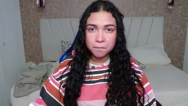 دردشة AliceSmity_ الجنسية المباشرة