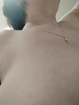 SalientClean Chat XXX live