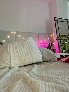 Tiny_lilith's Live XXX Chat