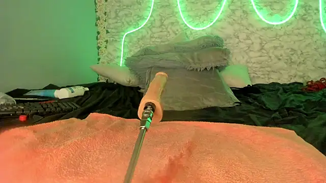 Morochaa-fire Chat XXX in diretta