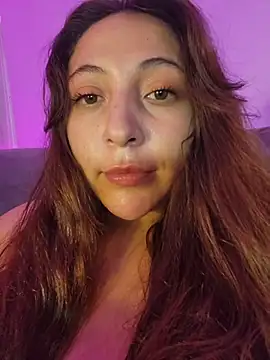 VickyHoult Chat XXX in diretta