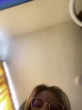 دردشة baby_lizy الجنسية المباشرة