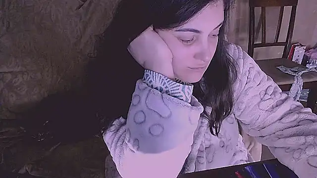 دردشة SoftLia الجنسية المباشرة