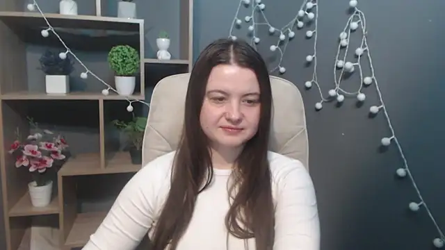 دردشة MavkaCute الجنسية المباشرة