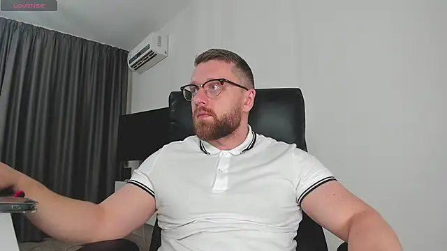 Findom_guy: απευθείας συνομιλία ΧΧΧ