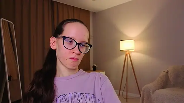 XXX chat uživo modela BettyBrowni