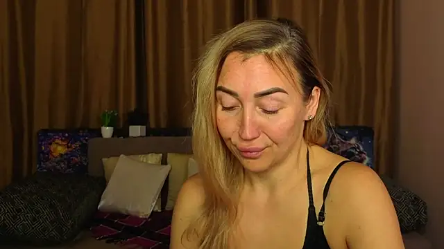 Kiss_julli88IのライブXXXチャット