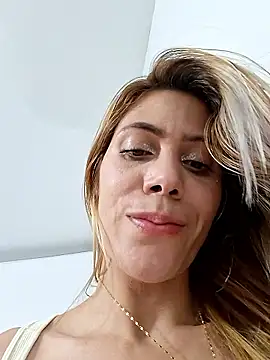 XXX chat uživo modela Elianasuarezz