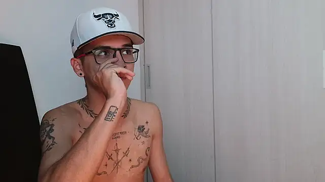 Czat XXX na żywo – Nico_viper_1