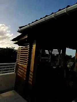 LucyNatural: απευθείας συνομιλία ΧΧΧ