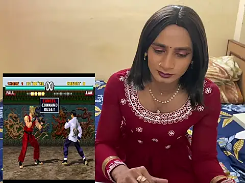 Živý XXX chat LuvLayla