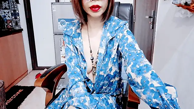 Miu-Le's Webcam Show