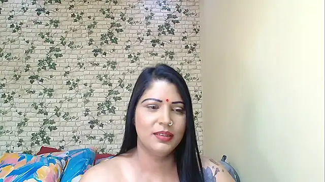 XIndianintimacy's Live XXX Chat