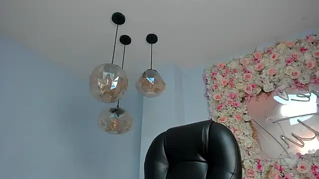 KatieNolan_1's Live XXX Chat