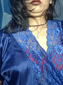 Show modela Janu-hasena na web-kameri