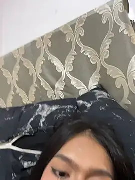 ClaryFrayx's Live XXX Chat