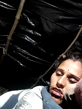 Bhavna8080 Show Webcam