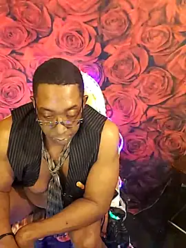 B4KINC 即時 XXX 聊天