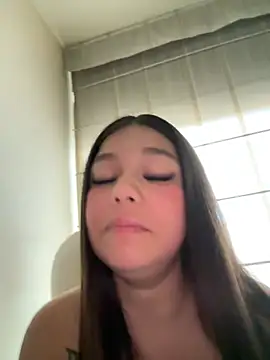 Chat XXX en directo de Alyshanon18