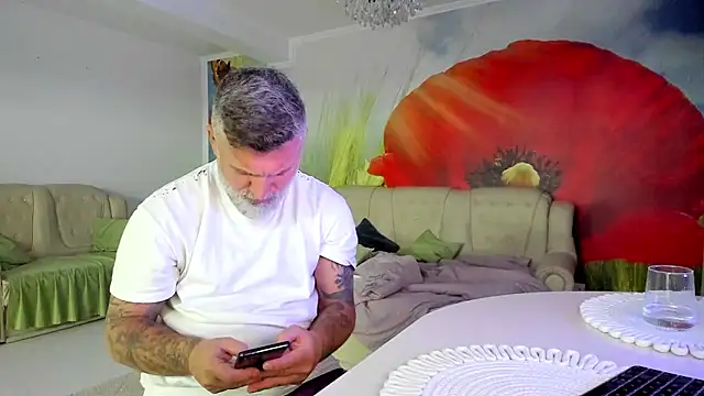 BlowMyXXL Chat XXX live