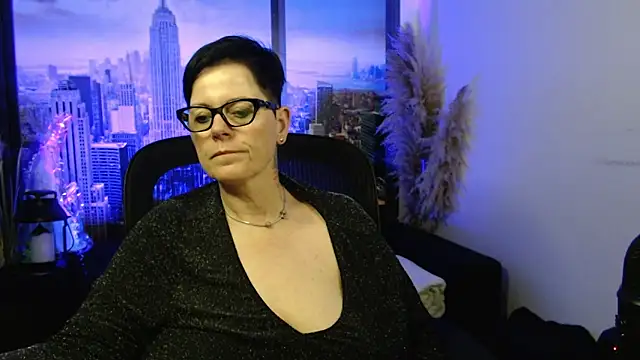 ninarandmann 라이브 XXX 채팅