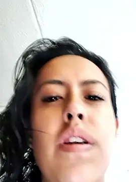 Queen_Ashly's Live XXX Chat