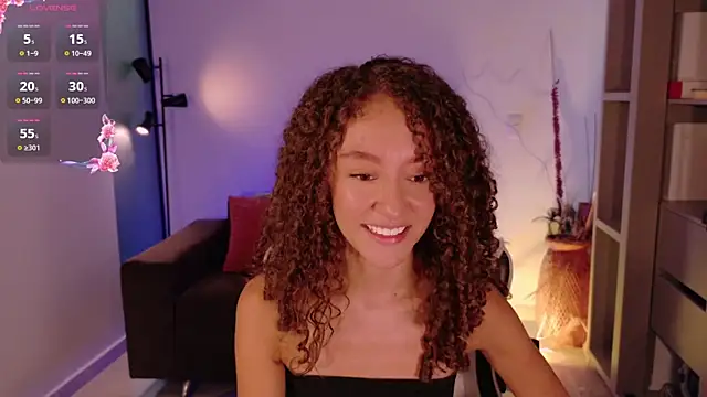 ChloeMoreti élő XXX-chatje