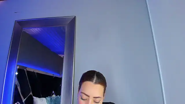 LolaGray__'s Live XXX Chat