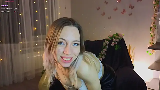 Онлайн чат XXX NyxaThorn