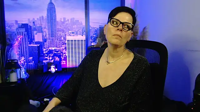 ninarandmann's Live XXX Chat