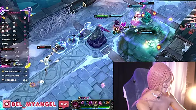 Bella-Franco élő XXX-chatje