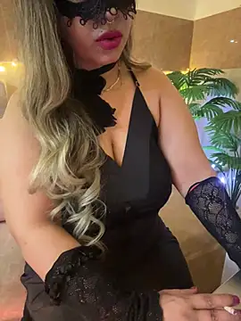 Classy-Bossy Live XXX-chat