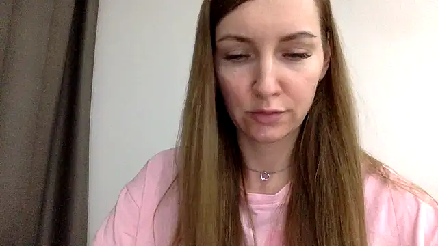 Varnyx élő XXX-chatje