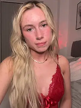 SexySaraxxoon Webbikameraesitys