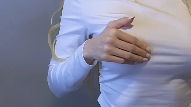 JuliaJuliette: онлайн-секс-чат