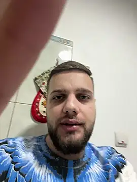 Živý XXX chat KingAdonisss