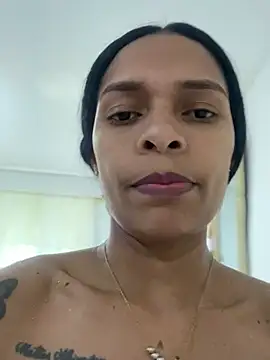 Luna025's Live XXX Chat