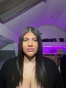 แชท XXX สดของ MinaKhalina