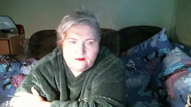 Lana555: онлайн-секс-чат