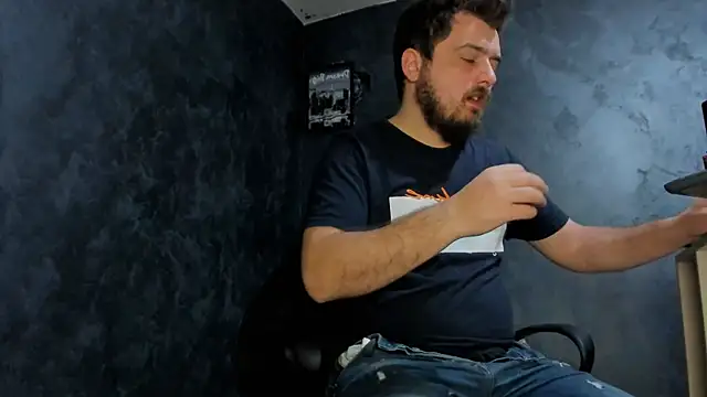 Master_Mark_Wayne Chat XXX live