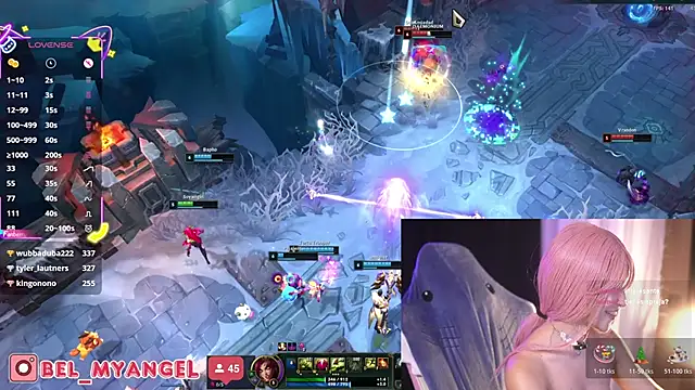 Bella-Franco élő XXX-chatje