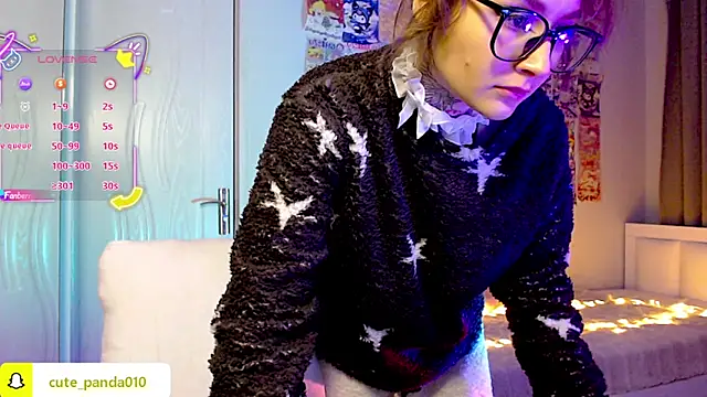 Milky_way_UwU: онлайн-секс-чат