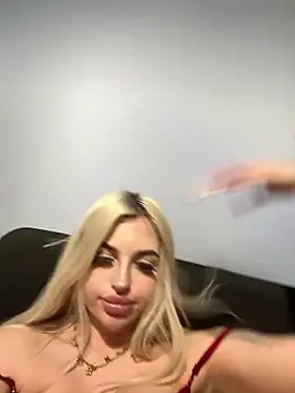 Steffi_Snowbunny élő XXX-chatje