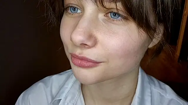 ExitedTroth's Live XXX Chat