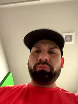 Nasho172737 Adlı Modelin Canlı XXX Sohbeti