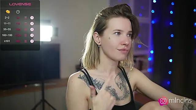 melanielwithu 即時 XXX 聊天