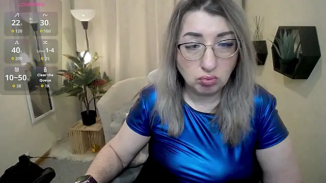 KKMimiKK লাইভ XXX চ্যাট