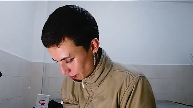 Cocain_Atenea – Naživo XXX chat