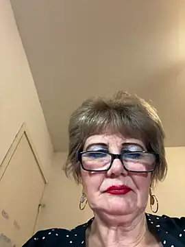 BoloshkaBlonda webcam show